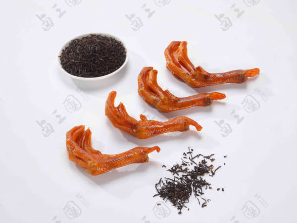 生尖鸭爪